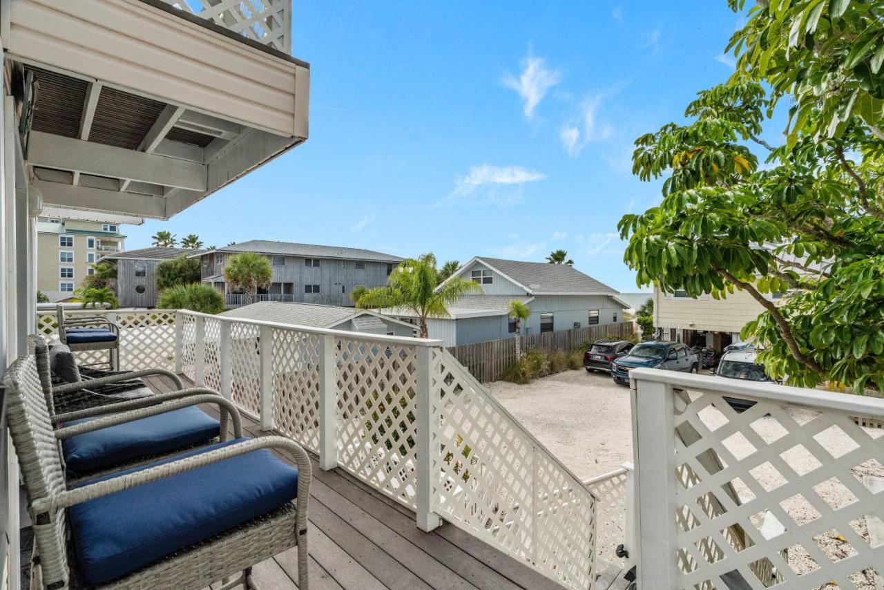 Beach House In Indian Shores Βίλα Clearwater Beach Εξωτερικό φωτογραφία